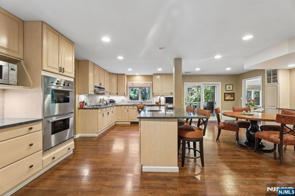 27 Duane Lane Demarest, NJ 07627 - Photo 17 of 47