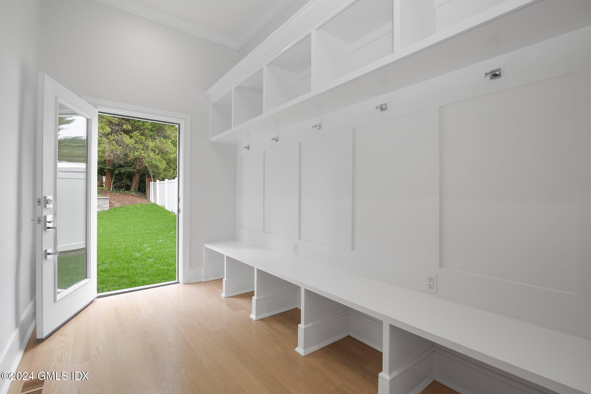 269 Pemberwick Road Greenwich, CT 06831 - Photo 15 of 29 30