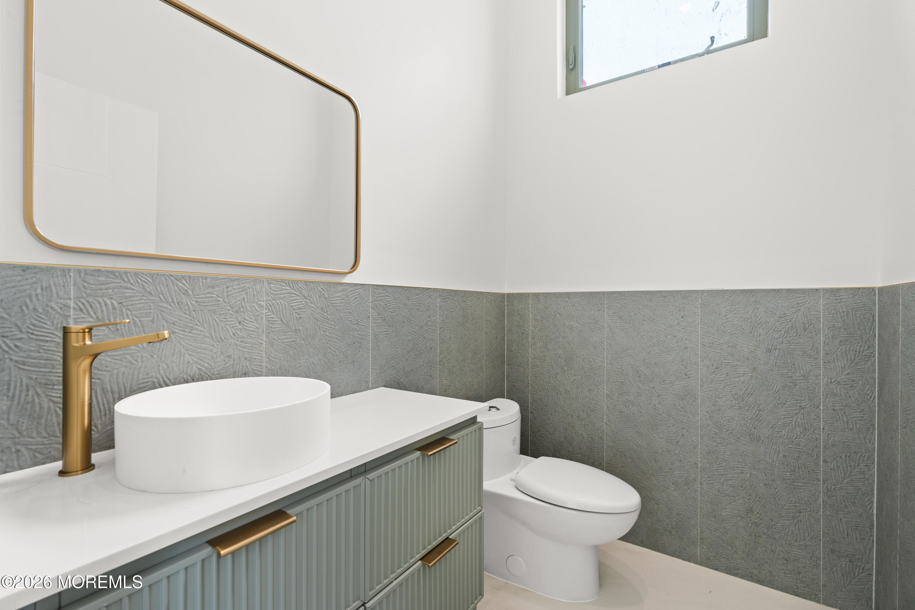 390 Monmouth Road West Long Branch, NJ 07764 - Photo 86 of 120 055