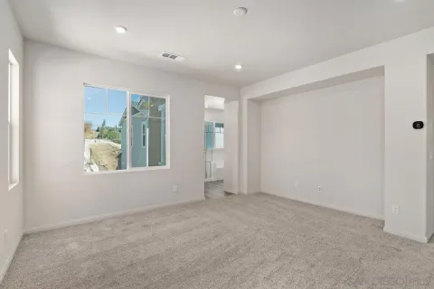 $899,000 | 1523 Wingwood Lane, Vista, CA 92083