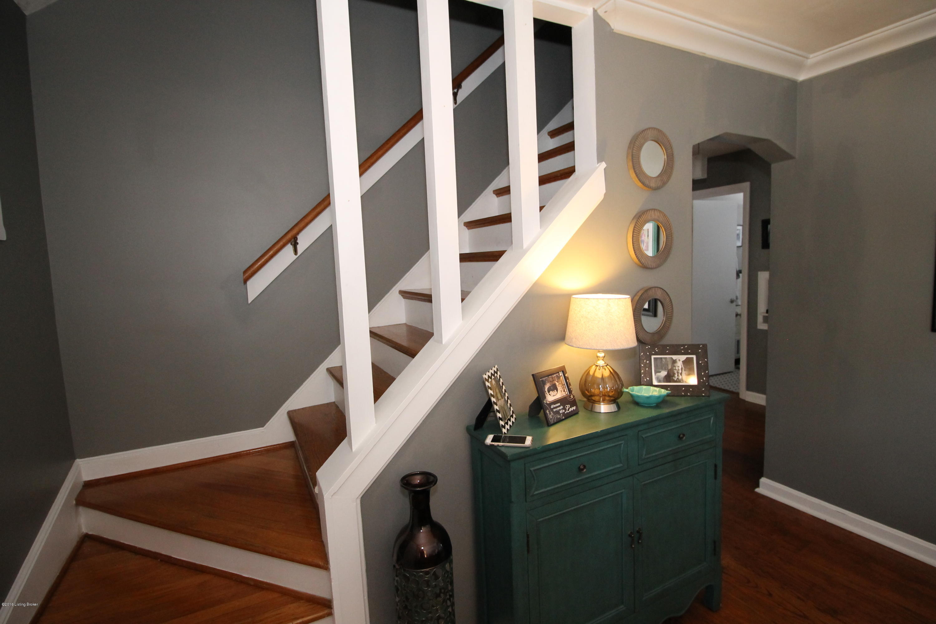 4521 Fox Run Road Louisville, KY 40207 - Photo 23 of 33 IMG_1418