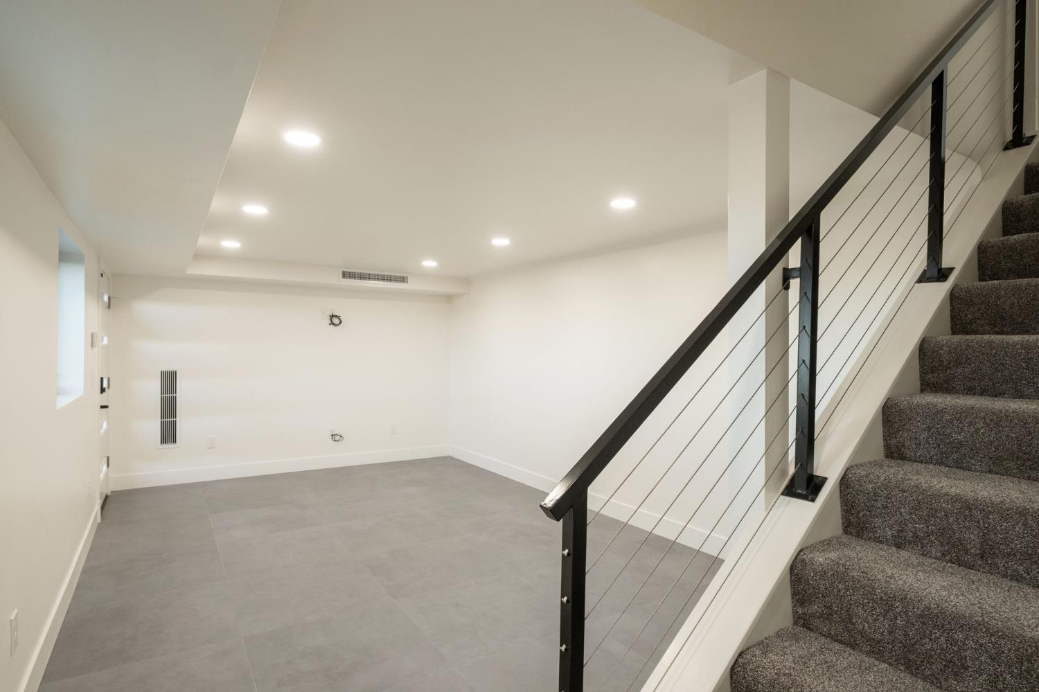 1230 West Moraga Road Fresno, CA 93711 - Photo 38 of 66 a view of entryway