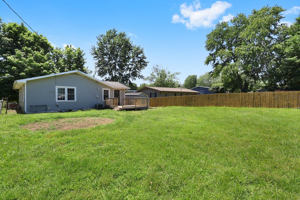 273 Reed Avenue Madisonville, KY 42431 - Photo 3 of 19 Gallery Image 3