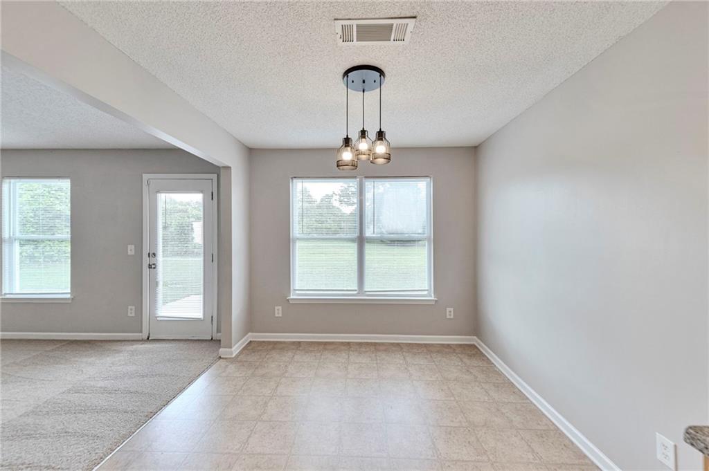 2013 Rolling Meadows Road Villa Rica, GA 30180 - Photo 12 of 30