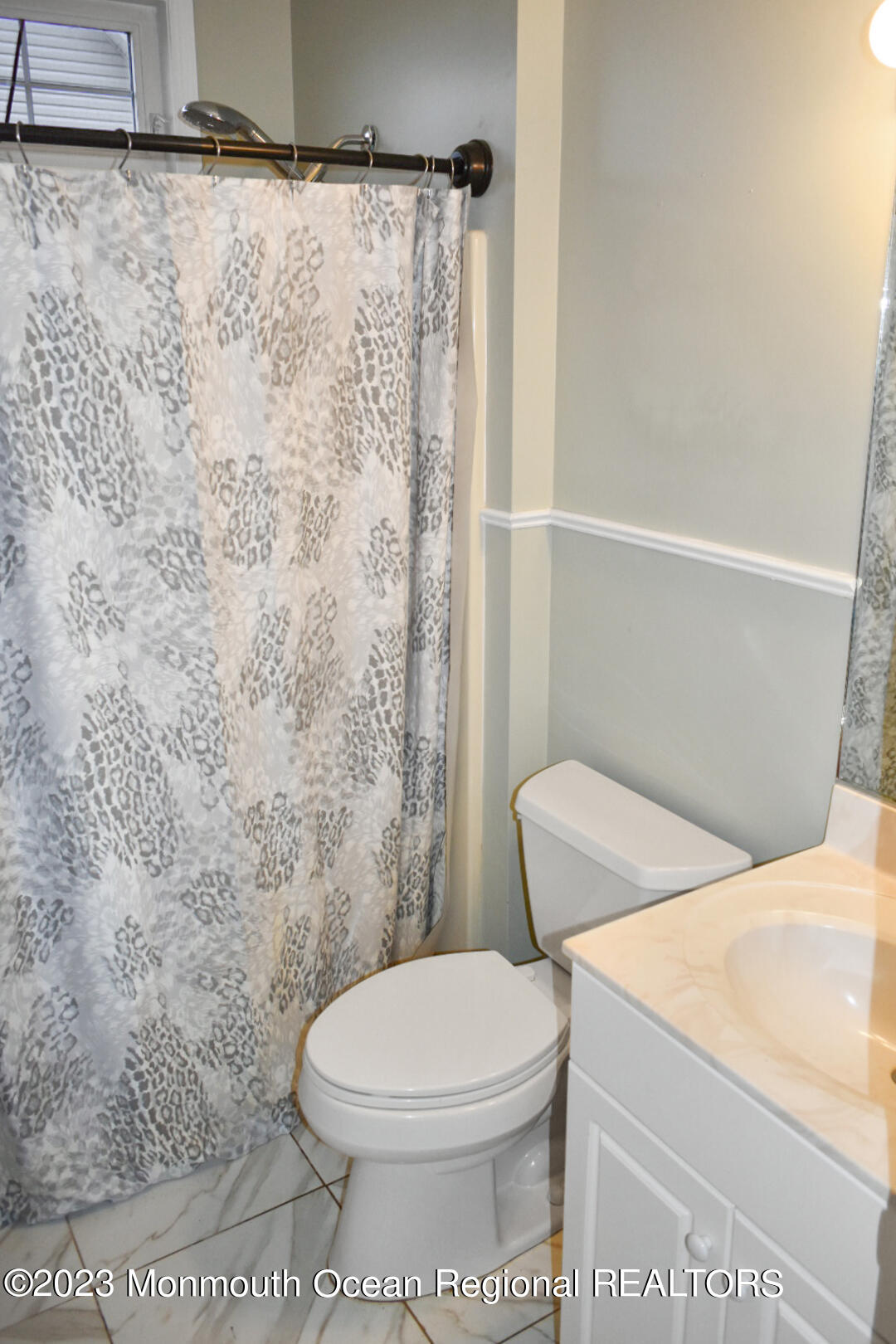 172 Compass Road Manahawkin, NJ 08050 - Photo 14 of 27 1st floor Full bathroom