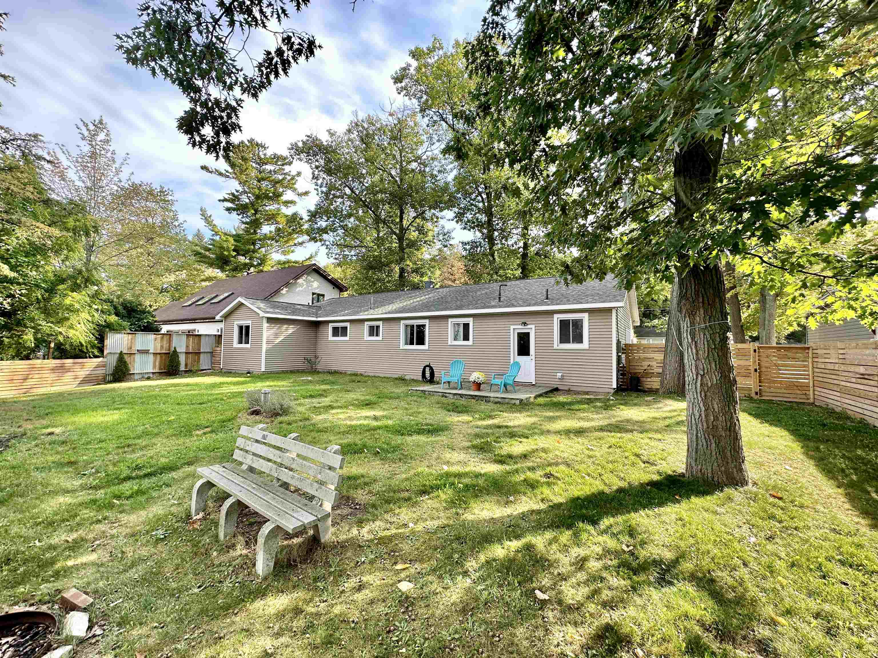 4305 Five Mile Road Williamsburg, MI 49690 - Photo 36 of 38 1916270-35.JPG