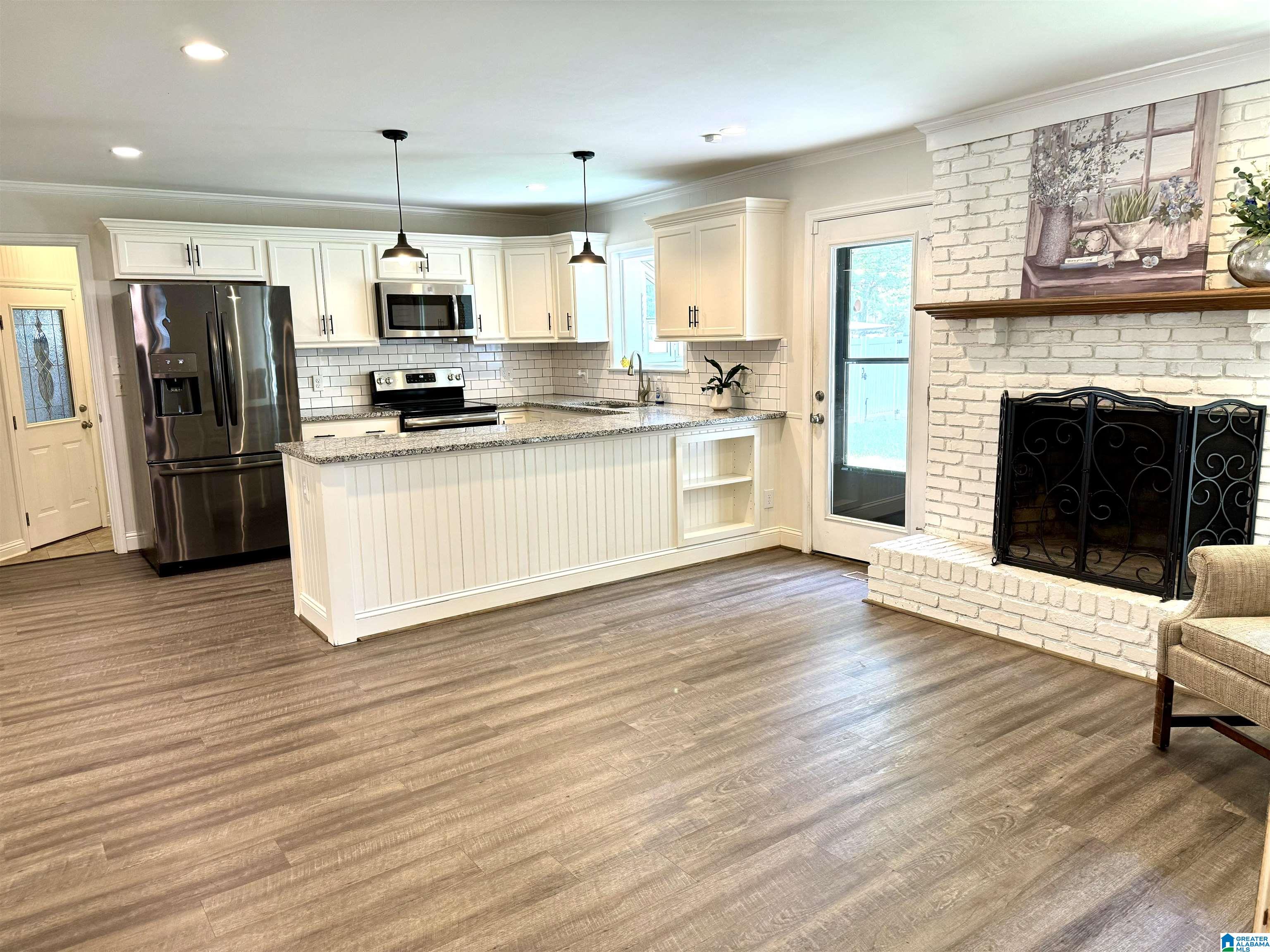 917 Pinecrest Road Sylacauga, AL 35151 - Photo 11 of 22