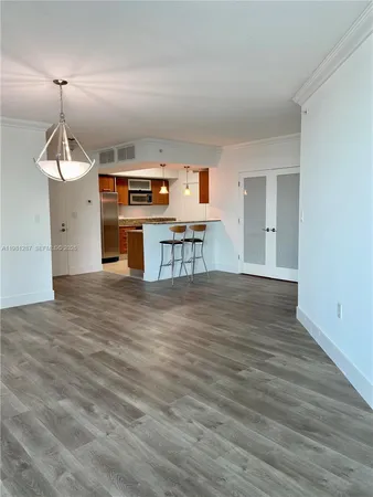 $3,700 | 9055 Southwest 73rd Court, Unit 1709, Miami, FL 33156