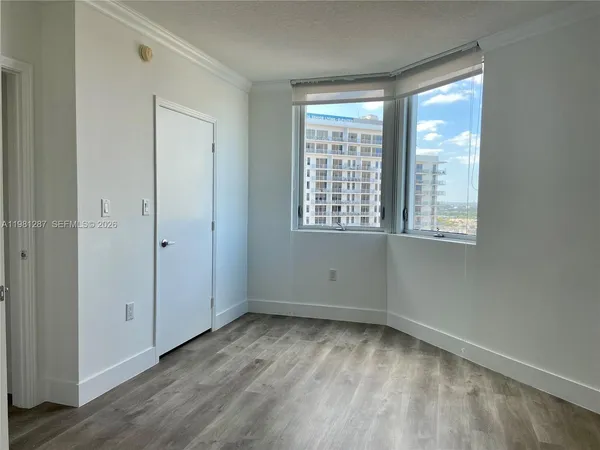 $3,700 | 9055 Southwest 73rd Court, Unit 1709, Miami, FL 33156