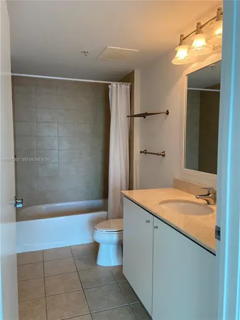 $3,700 | 9055 Southwest 73rd Court, Unit 1709, Miami, FL 33156