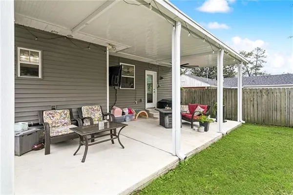 $1,800 | 1951 Beth Drive, Slidell, LA 70458