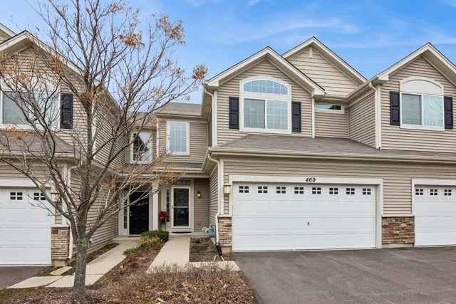$267,500 | 469 South Jade Lane, Round Lake, IL 60073