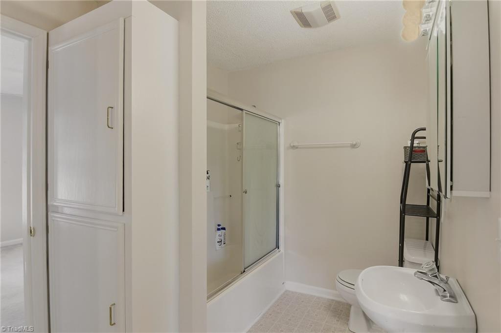 2301 Griffith Road Winston-Salem, NC 27103 - Photo 18 of 40 Gallery Image 18