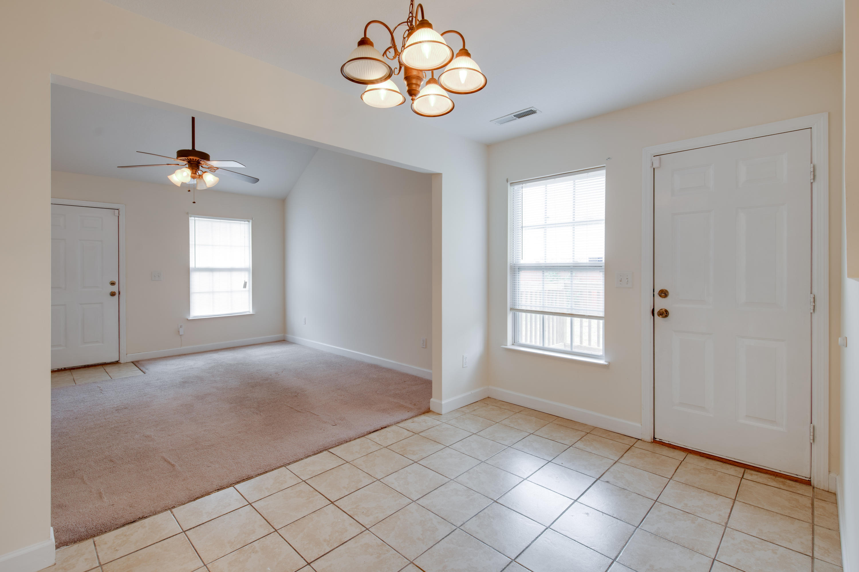 1176 North Moore Road Chattanooga, TN 37411 - Photo 12 of 23 Dining view to lvrm