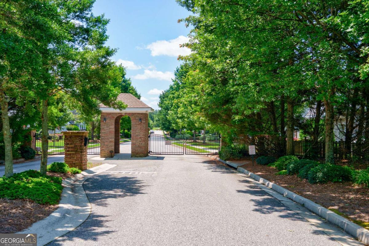 1640 Madison Court Bogart, GA 30622 - Photo 3 of 69