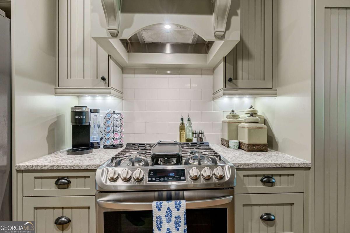 1640 Madison Court Bogart, GA 30622 - Photo 10 of 69