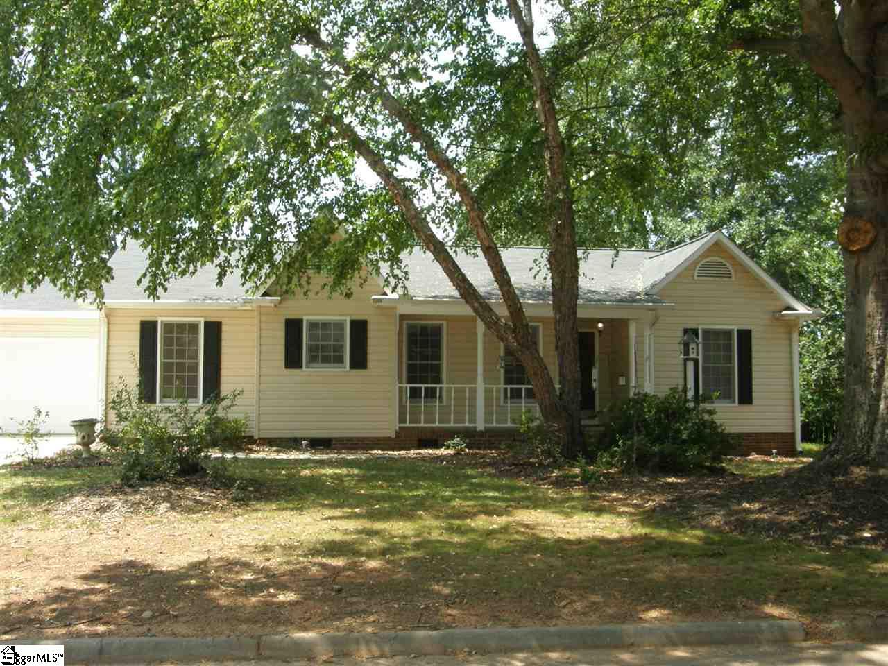 201 Spring Meadow Road Simpsonville, SC 29680 - Photo 1 of 34 Gallery Image 1