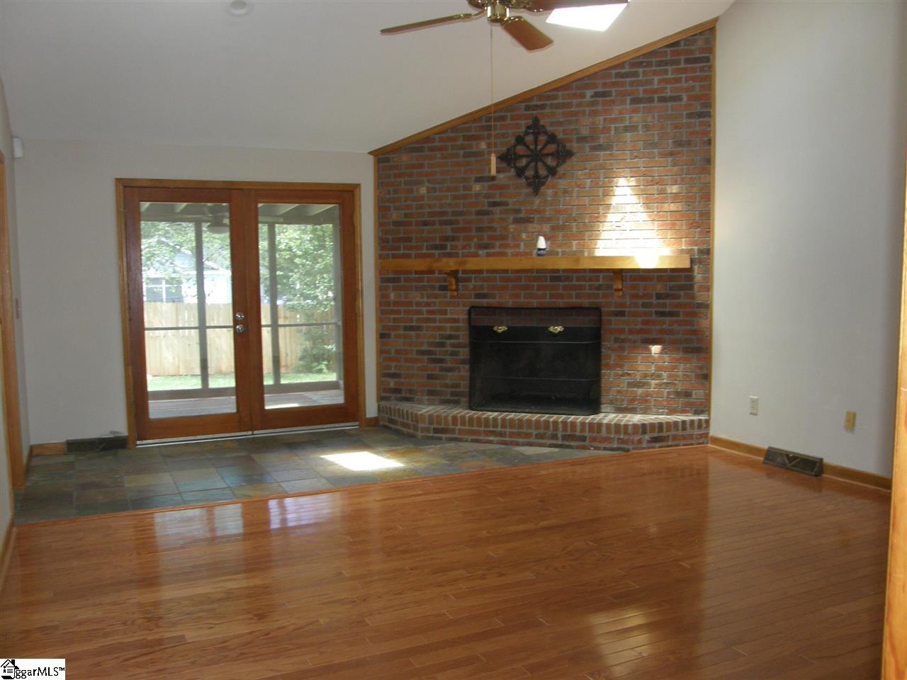 201 Spring Meadow Road Simpsonville, SC 29680 - Photo 2 of 34 Gallery Image 2