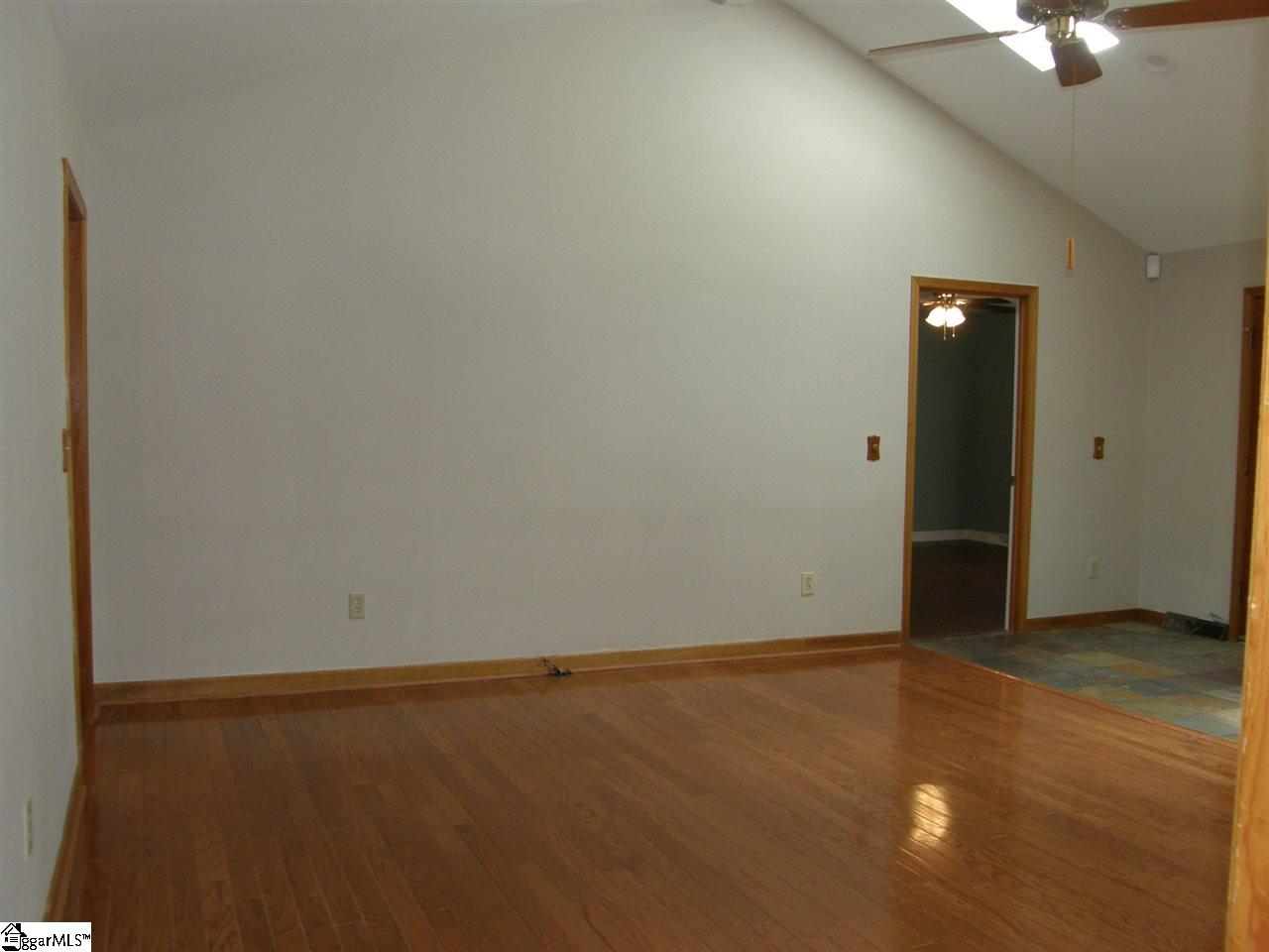 201 Spring Meadow Road Simpsonville, SC 29680 - Photo 32 of 34 Gallery Image 32