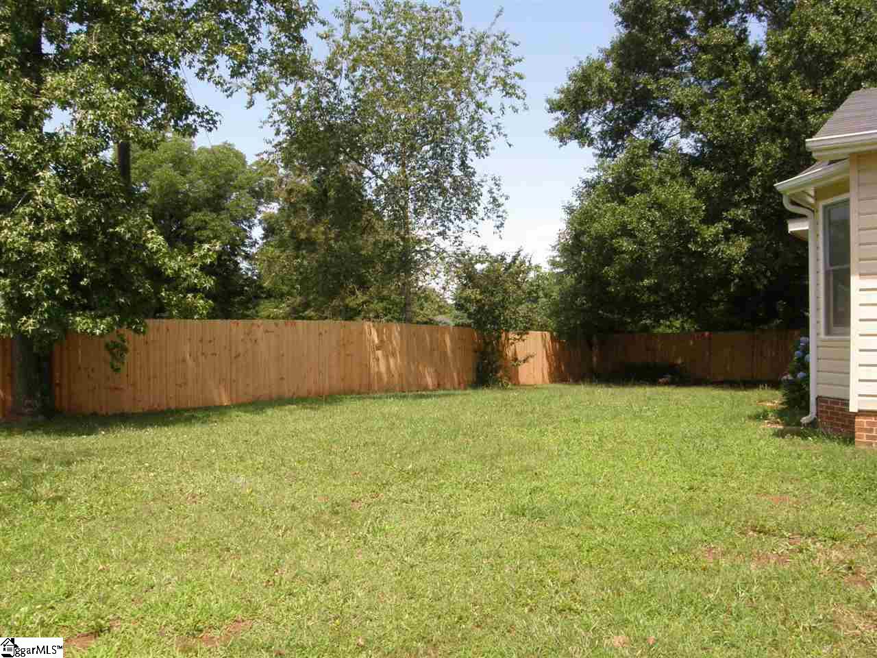 201 Spring Meadow Road Simpsonville, SC 29680 - Photo 7 of 34 Gallery Image 7