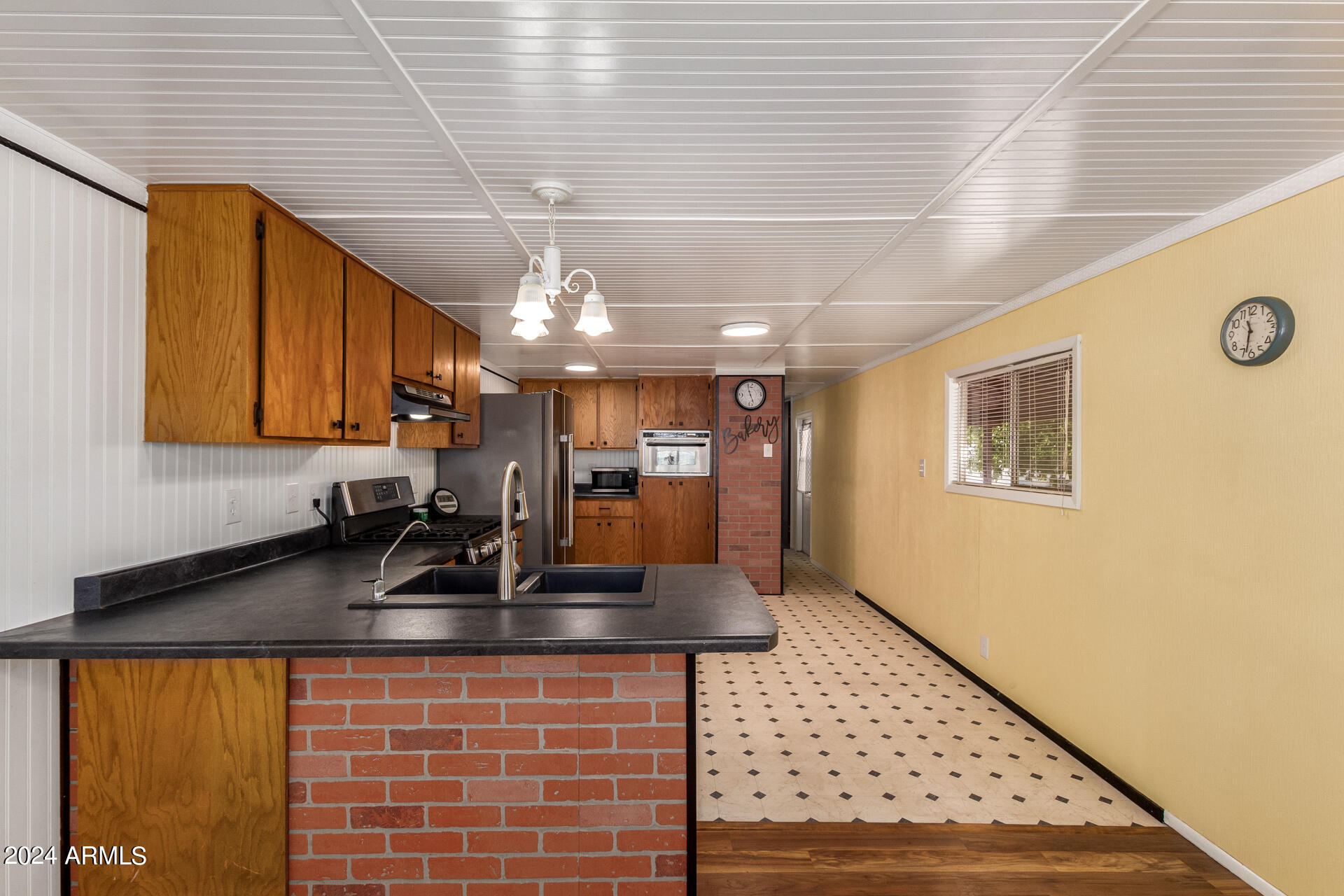 2273 South Descanso Road Apache Junction, AZ 85119 - Photo 18 of 36 21 - Descanso