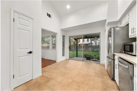 $695,000 | 4802 Alta Loma Drive, Austin, TX 78749