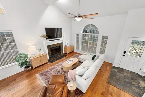 $695,000 | 4802 Alta Loma Drive, Austin, TX 78749