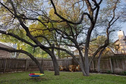 $695,000 | 4802 Alta Loma Drive, Austin, TX 78749