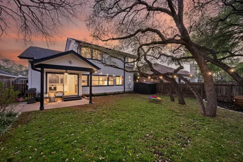 $695,000 | 4802 Alta Loma Drive, Austin, TX 78749