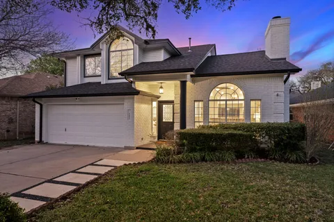 $695,000 | 4802 Alta Loma Drive, Austin, TX 78749