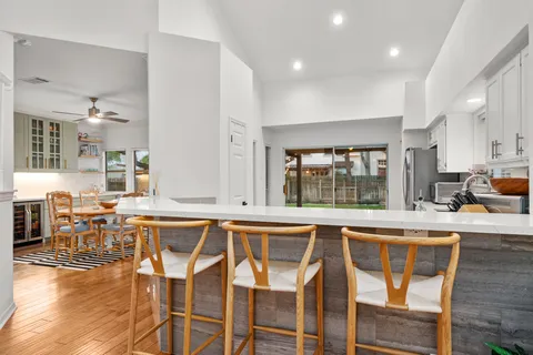 $695,000 | 4802 Alta Loma Drive, Austin, TX 78749