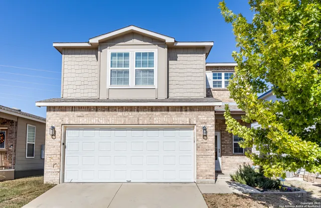 $1,799 | 443 Harvest Point, Selma, TX 78154