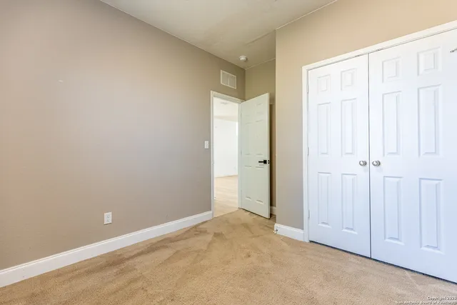 $1,799 | 443 Harvest Point, Selma, TX 78154