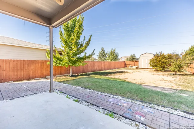 $1,799 | 443 Harvest Point, Selma, TX 78154