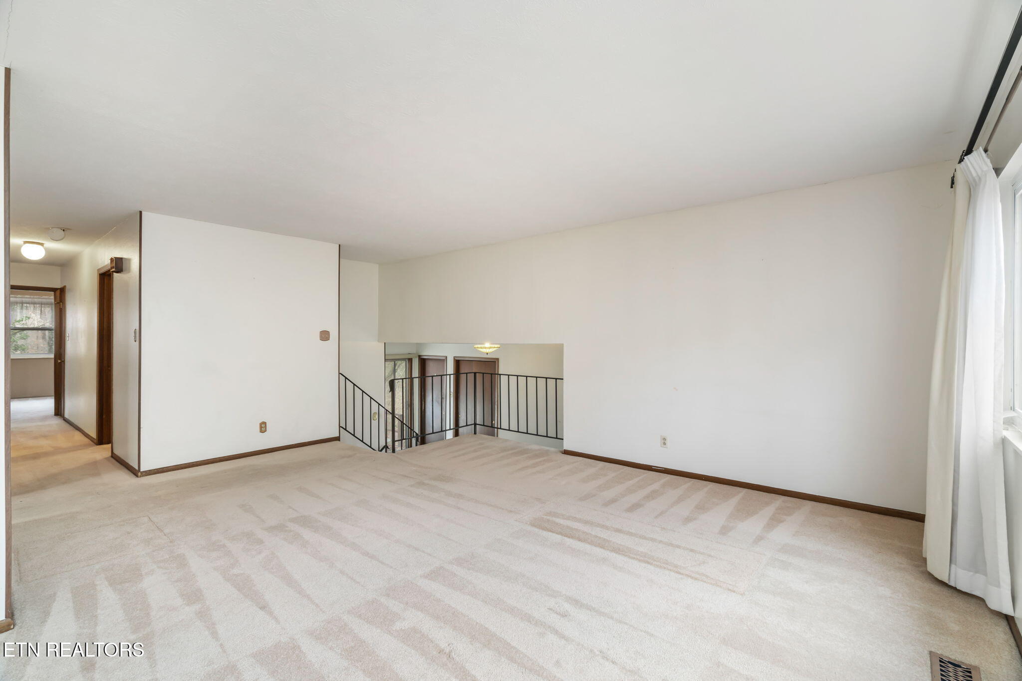 103 Norway Lane Oak Ridge, TN 37830 - Photo 15 of 54 15-web-or-mls-103 Norway Lane-5