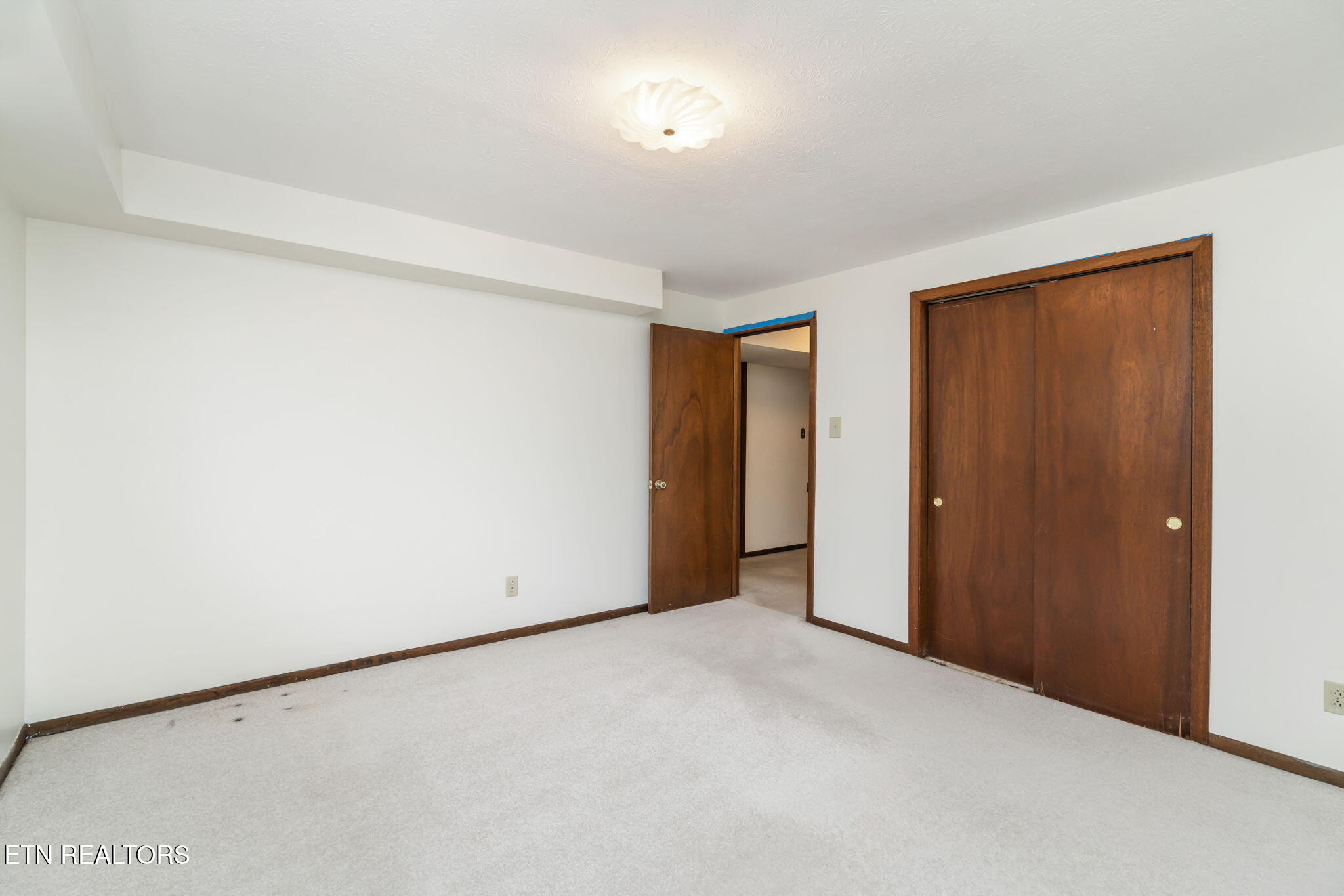 103 Norway Lane Oak Ridge, TN 37830 - Photo 32 of 54 33-web-or-mls-103 Norway Lane-24