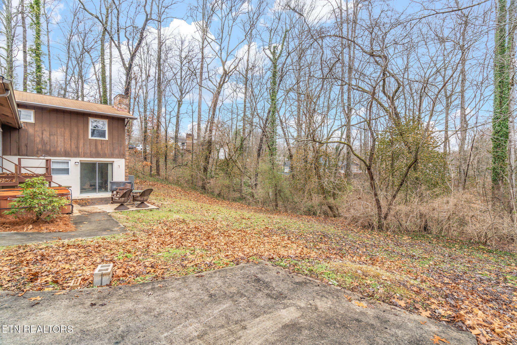 103 Norway Lane Oak Ridge, TN 37830 - Photo 39 of 54 40-web-or-mls-103 Norway Lane-32