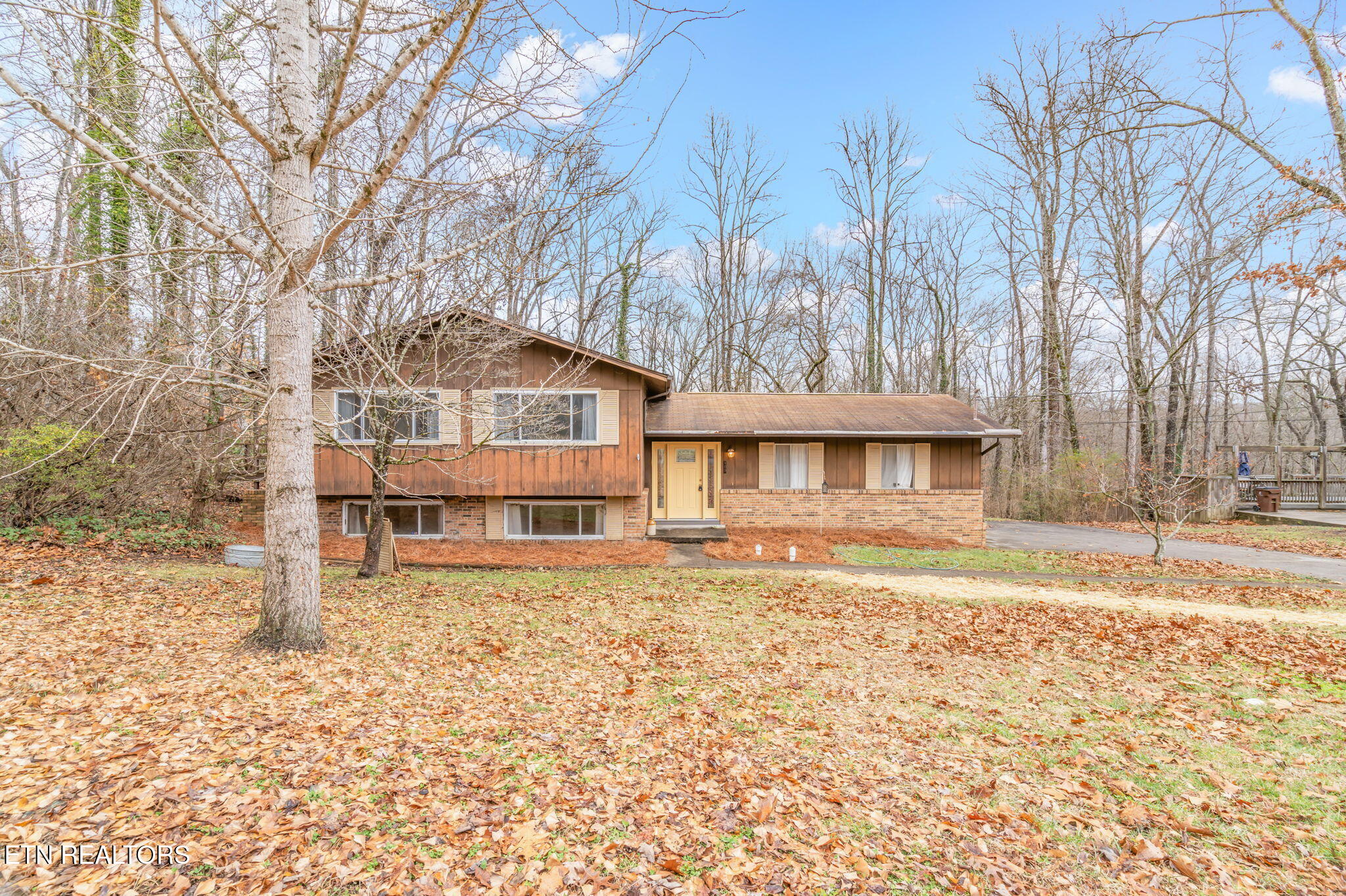 103 Norway Lane Oak Ridge, TN 37830 - Photo 9 of 54 9-web-or-mls-103 Norway Lane-42