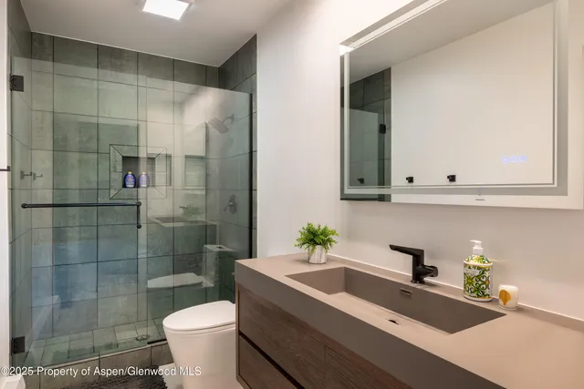 $5,450,000 | 65 Harleston Green, Unit 51, Snowmass Village, CO 81615