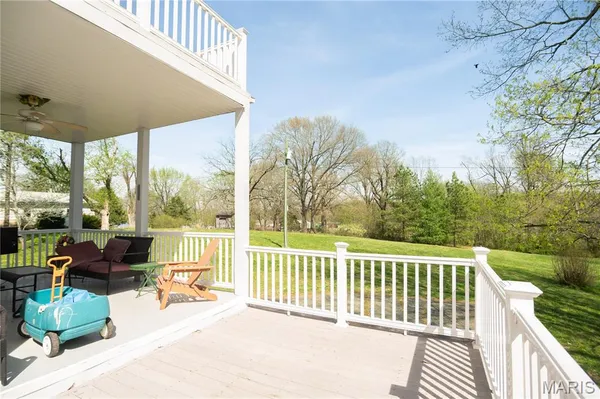 $385,000 | 707 South Prairie Street, Bloomfield, MO 63825