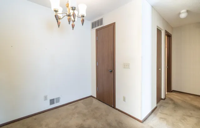 $110,000 | 1704 Pleasant Street, Unit D, St. Paul, MN 55113