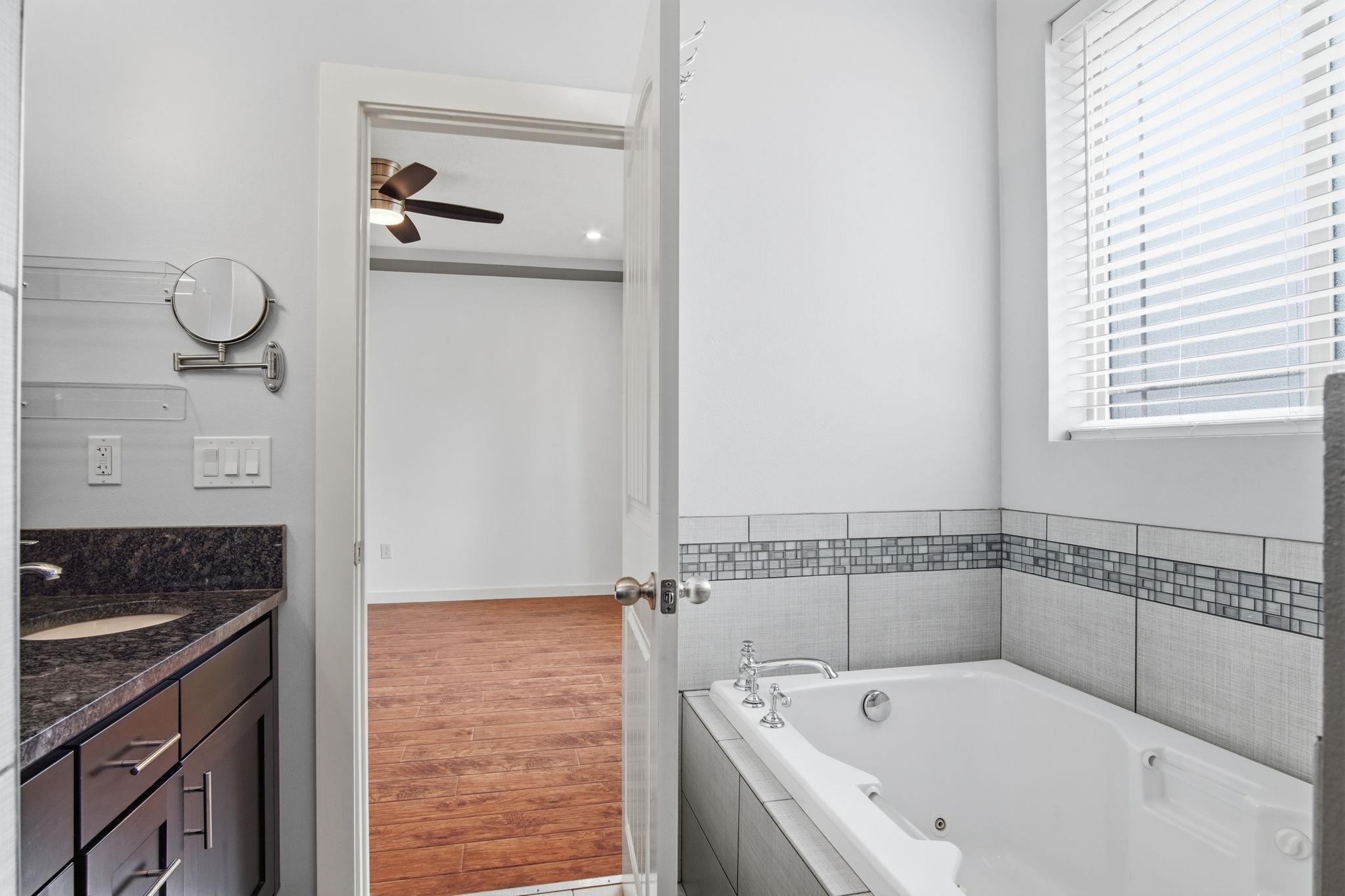 12612 North Ruby Road Spokane, WA 99218 - Photo 11 of 50