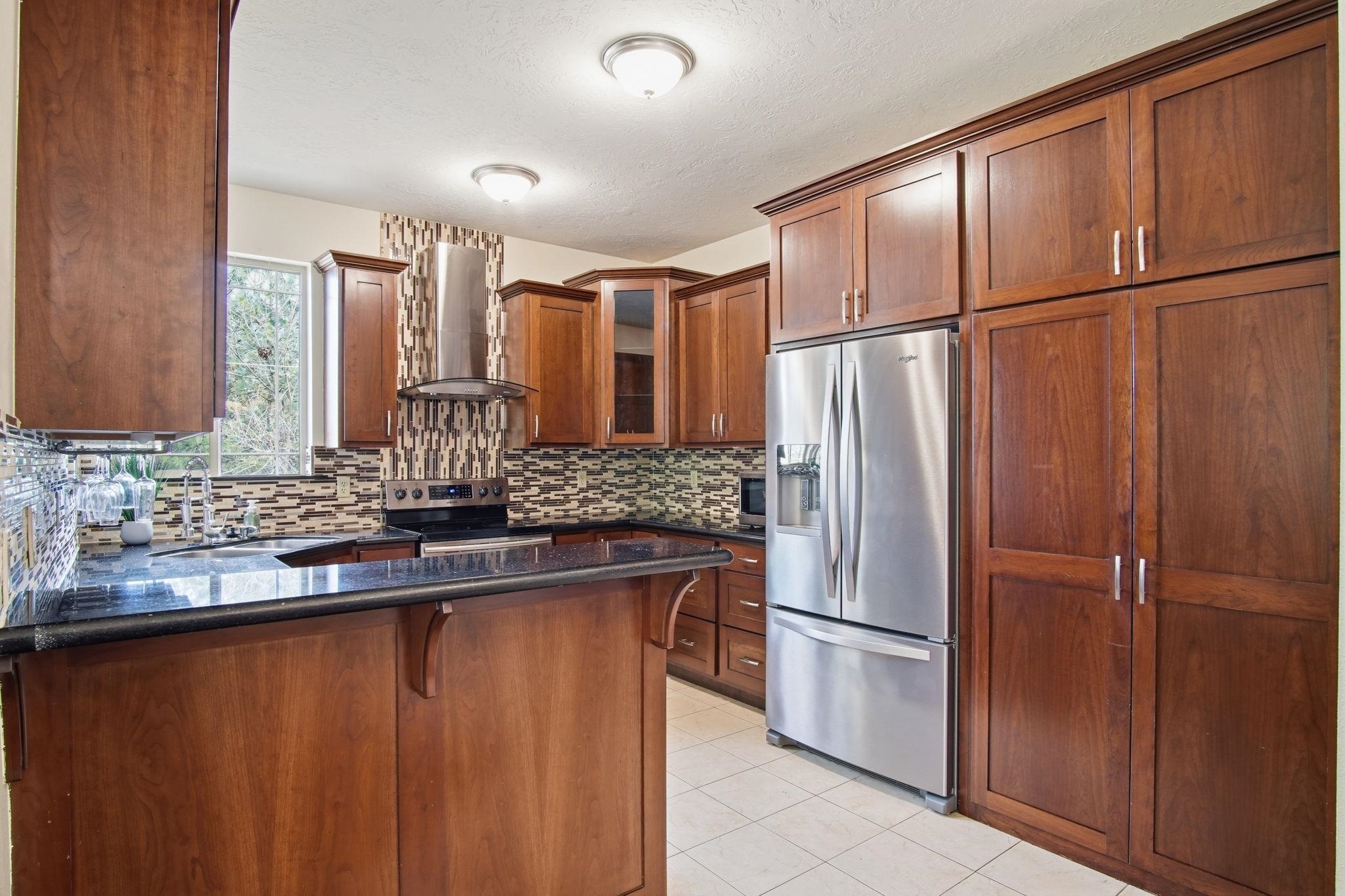 12612 North Ruby Road Spokane, WA 99218 - Photo 7 of 50