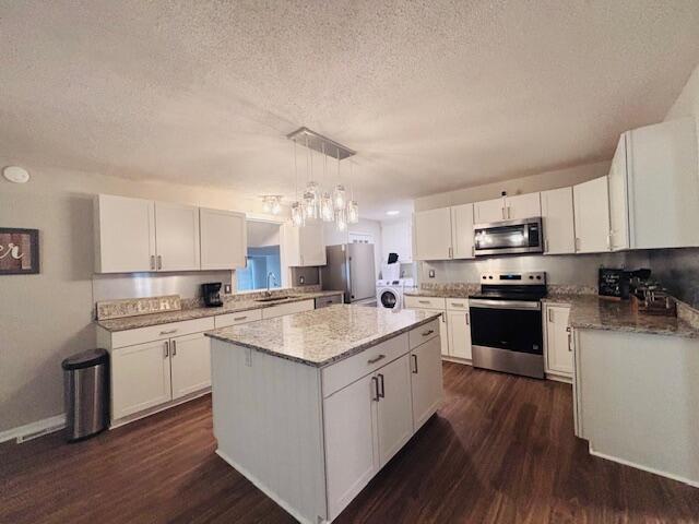 1590 Rhoad Street Orangeburg, SC 29118 - Photo 7 of 31 Kitchen