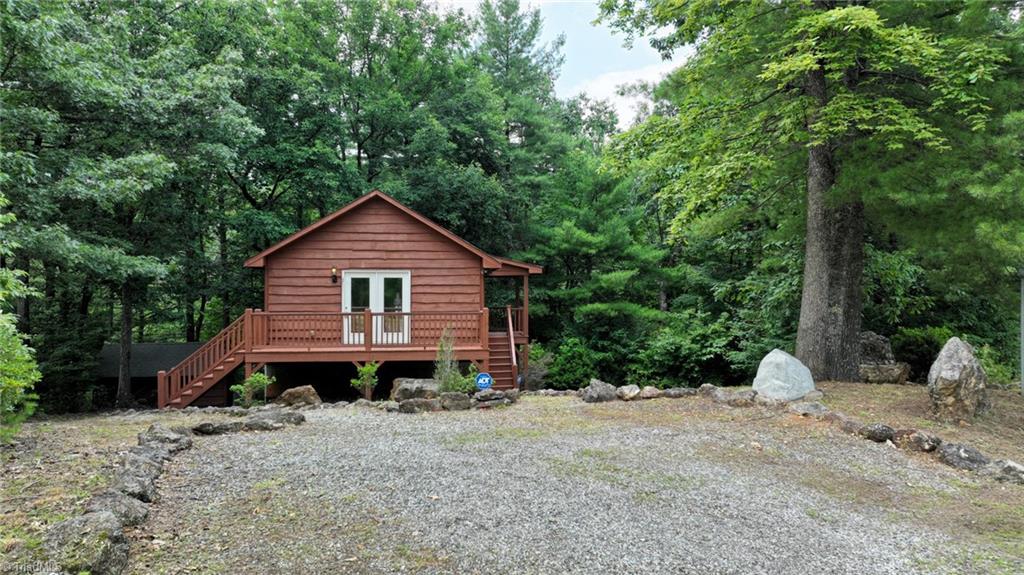 1247 Staghorn Road Purlear, NC 28665 - Photo 24 of 27