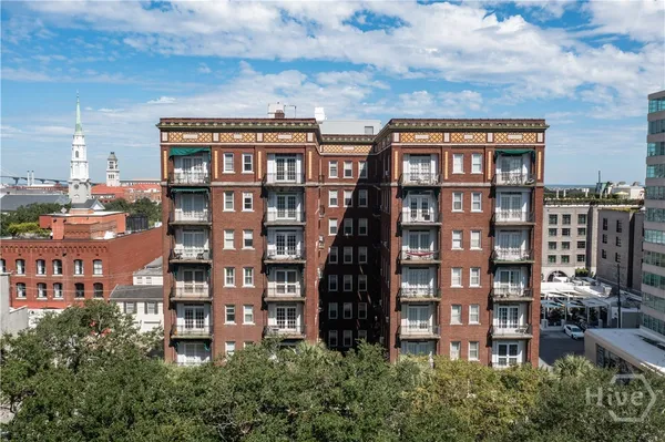 $975,000 | 24 East Liberty, Unit 53, Savannah, GA 31401