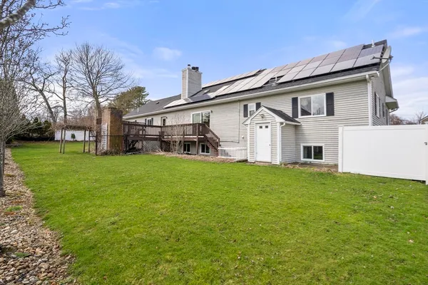 $899,950 | 11 Broadmeadow Lane, Abington, MA 02351