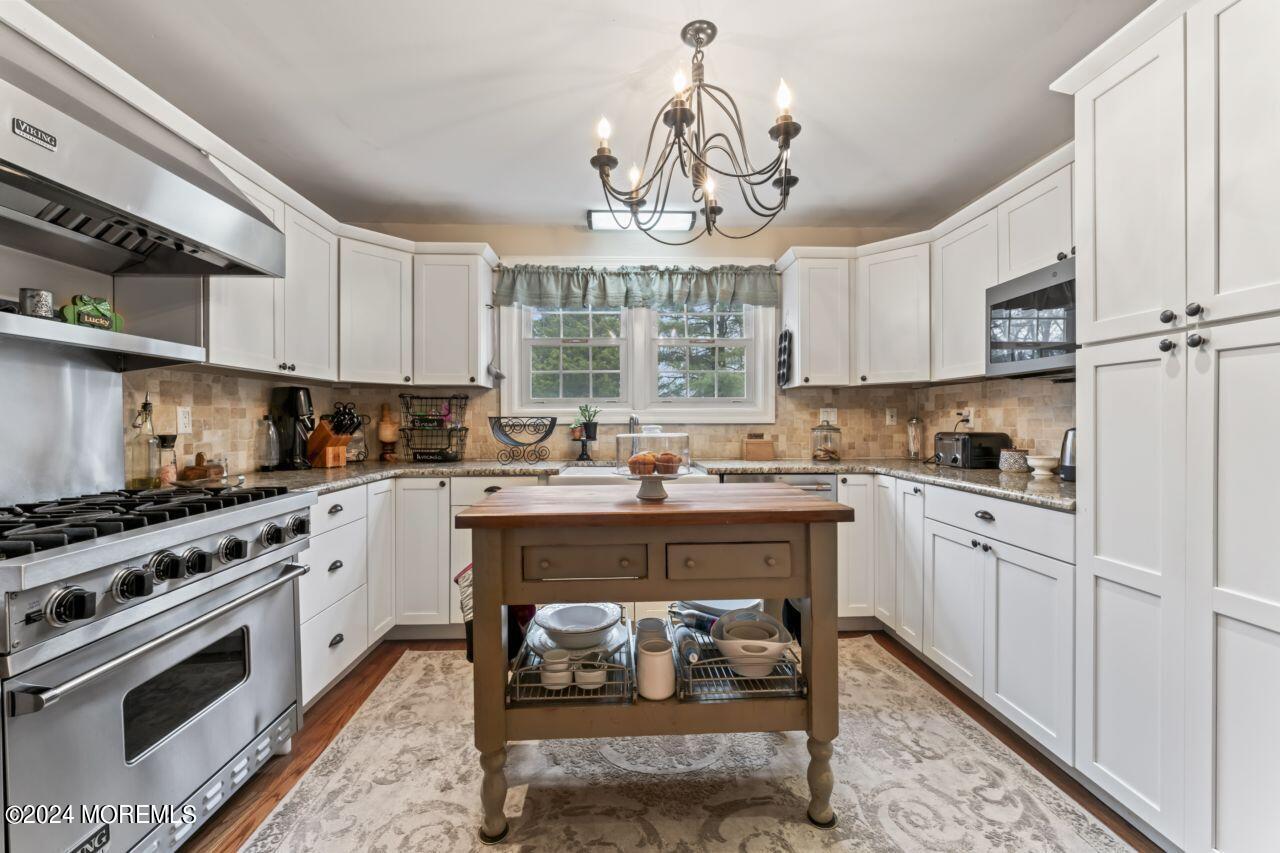 71 Cherry Tree Farm Road Middletown, NJ 07748 - Photo 19 of 52 Charming Kitchen