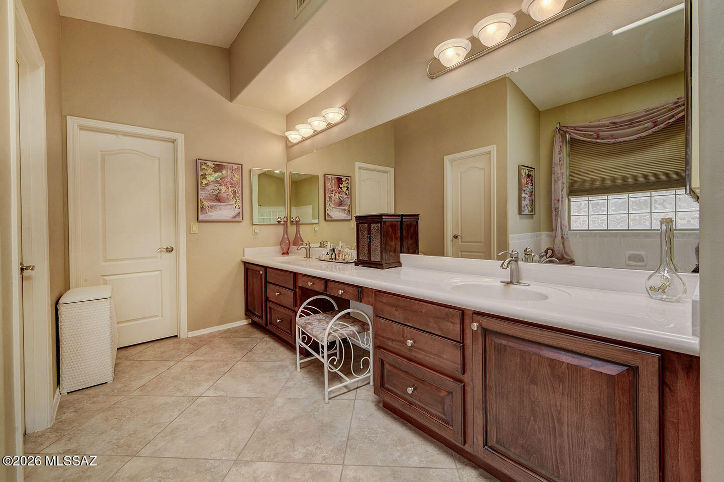5262 Spring View Drive Tucson, AZ 85749 - Photo 24 of 47