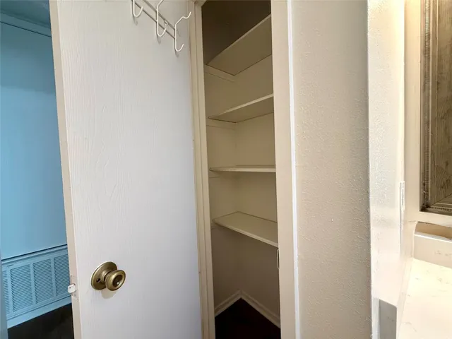 $1,850 | 1509 Cinnamon Path, Unit B, Austin, TX 78704